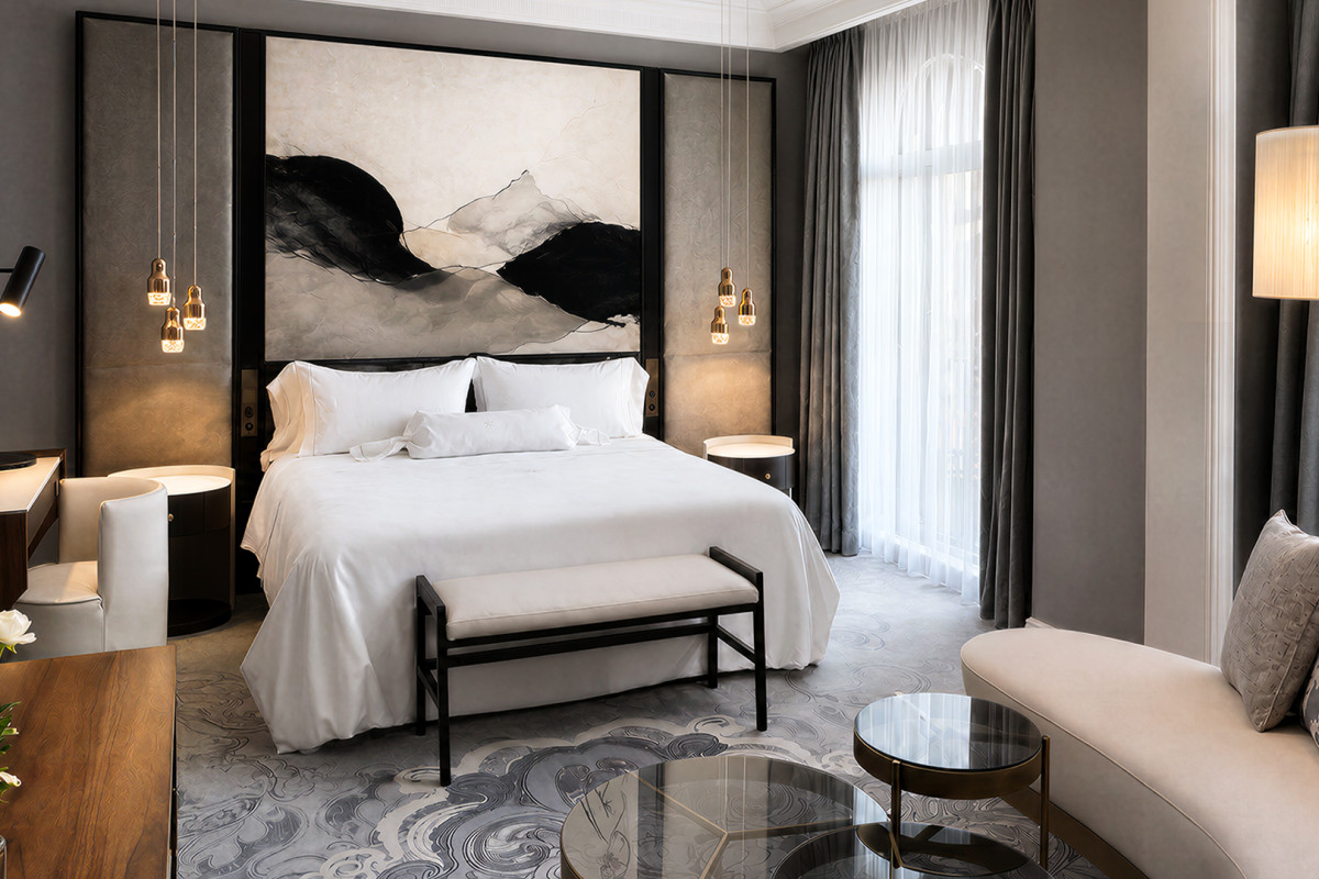 Bespoke artwork for luxury hospitality interiors – Purple Canvas